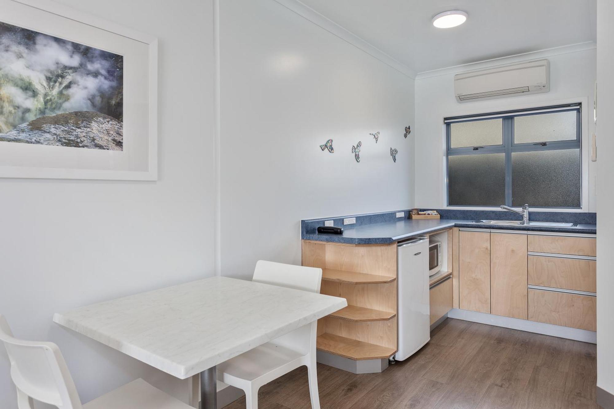 Awa Motel Whakatane Room photo